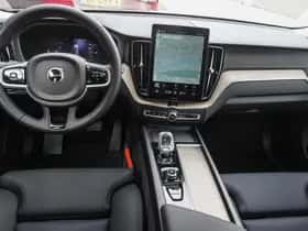 Volvo XC60 (2025) thumbnail 13