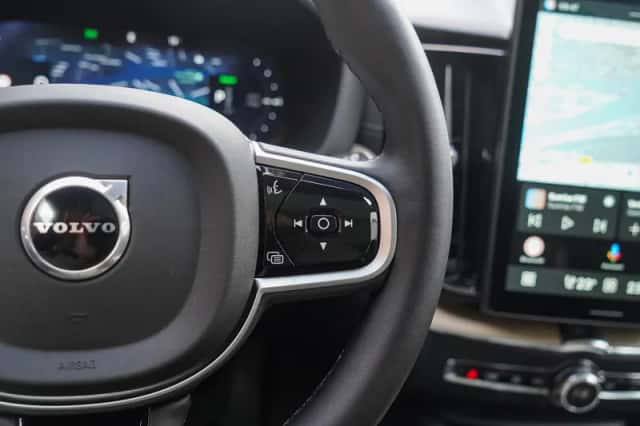 Volvo XC60 (2025) thumbnail 20
