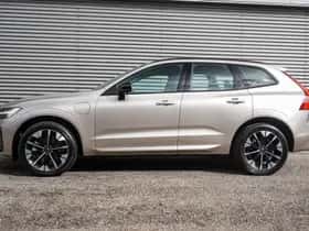 Volvo XC60 (2025) thumbnail 3