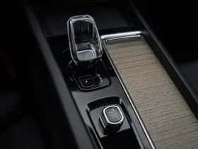 Volvo XC60 (2025) thumbnail 28