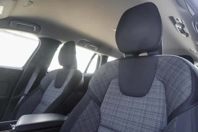 Volvo V60 (2022) thumbnail 16