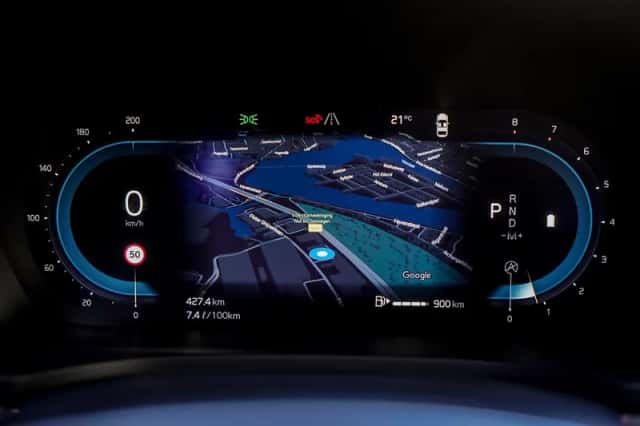 Volvo V60 (2022) thumbnail 17