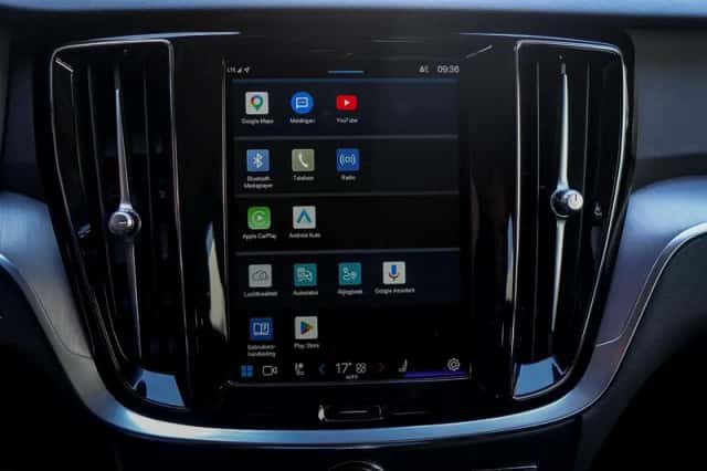 Volvo V60 (2022) thumbnail 23