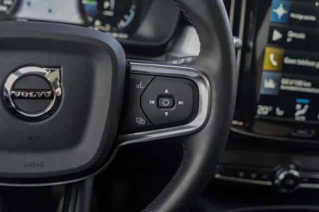 Volvo XC40 (2021) thumbnail 19