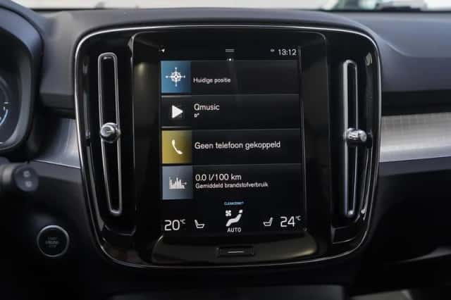Volvo XC40 (2021) thumbnail 20