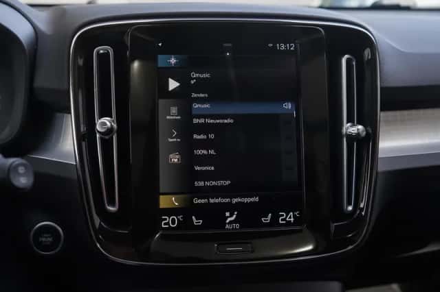 Volvo XC40 (2021) thumbnail 22