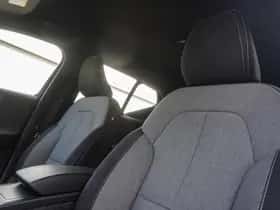Volvo XC40 (2025) thumbnail 17