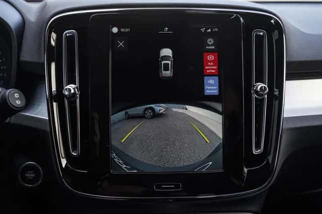 Volvo XC40 (2025) thumbnail 26