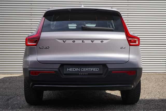 Volvo XC40 (2025) thumbnail 5