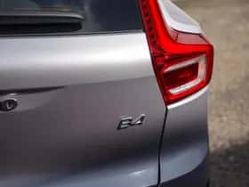 Volvo XC40 (2025) thumbnail 9