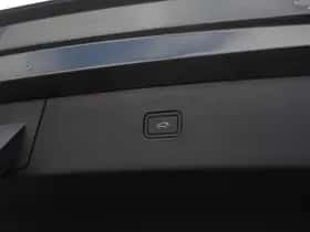 Volvo EX30 (2025) thumbnail 11