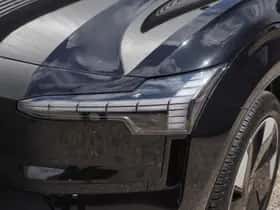 Volvo EX30 (2025) thumbnail 4