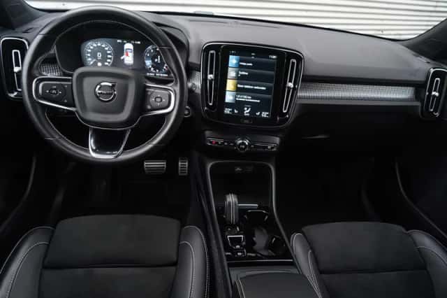 Volvo XC40 (2021) thumbnail 13