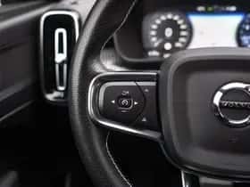 Volvo XC40 (2021) thumbnail 18