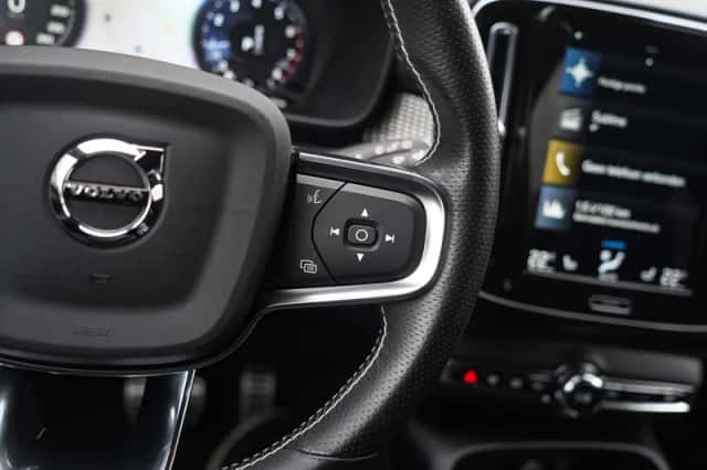 Volvo XC40 (2021) thumbnail 19
