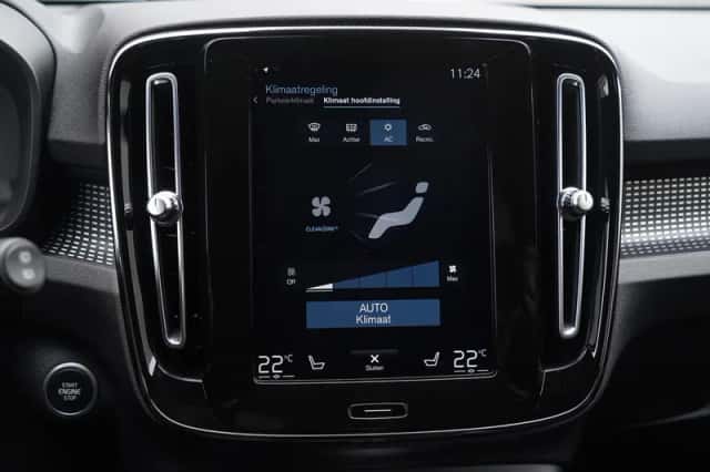 Volvo XC40 (2021) thumbnail 23