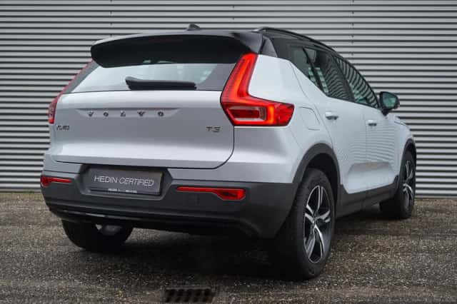 Volvo XC40 (2021) thumbnail 6
