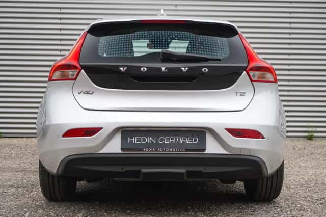 Volvo V40 (2017) thumbnail 5