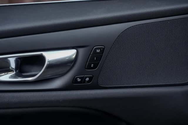 Volvo S60 (2023) thumbnail 14