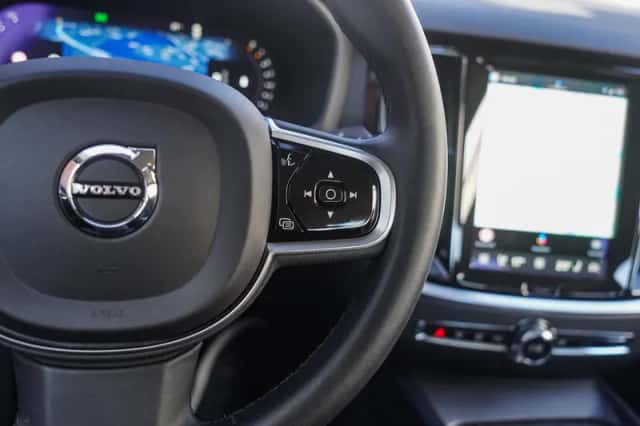 Volvo S60 (2023) thumbnail 19