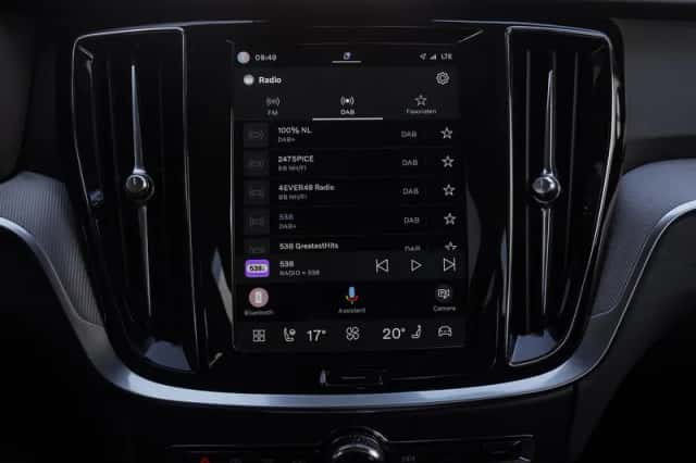 Volvo S60 (2023) thumbnail 24
