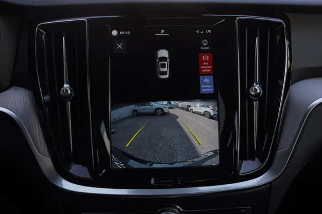 Volvo S60 (2023) thumbnail 25