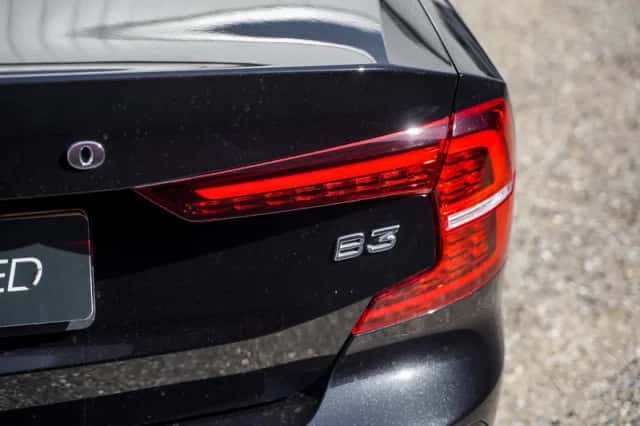 Volvo S60 (2023) thumbnail 9