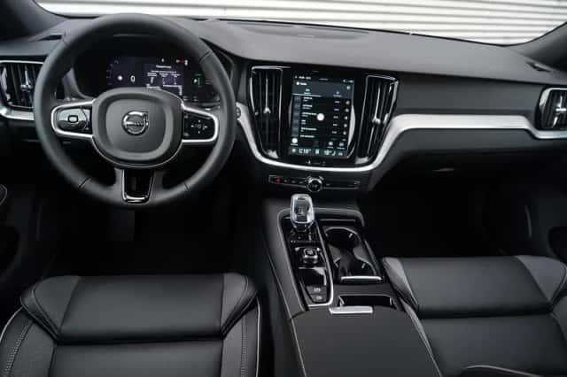 Volvo V60 (2025) thumbnail 13