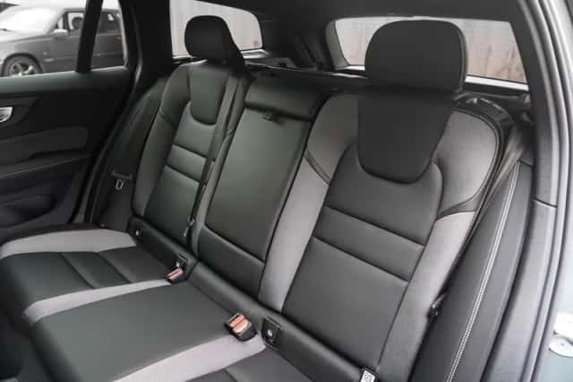 Volvo V60 (2025) thumbnail 14