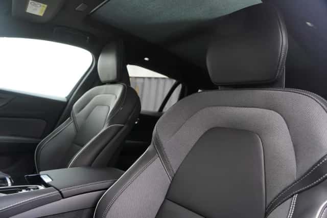 Volvo V60 (2025) thumbnail 17