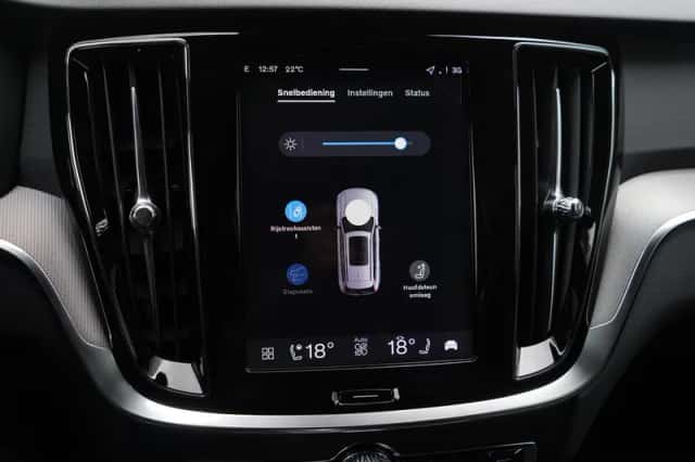 Volvo V60 (2025) thumbnail 24