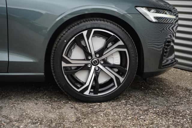 Volvo V60 (2025) thumbnail 7