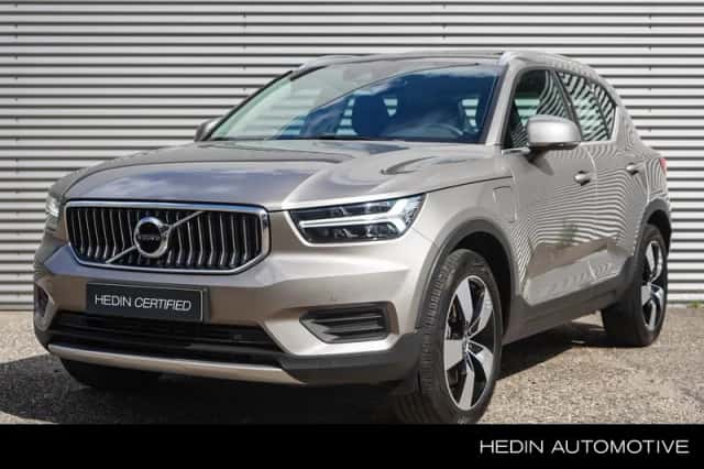 Volvo XC40 (2021) thumbnail 1