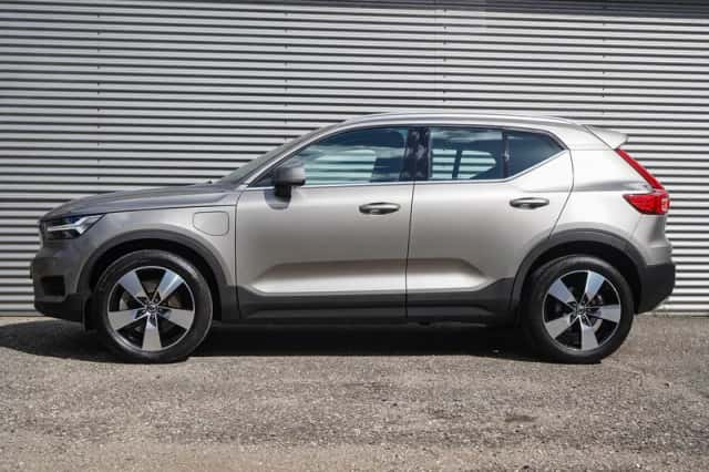 Volvo XC40 (2021) thumbnail 3