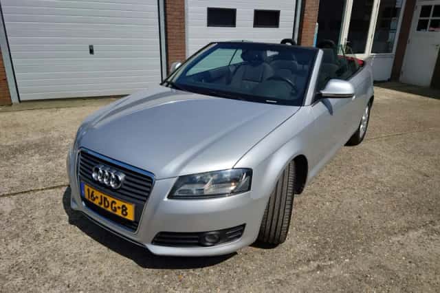 Audi A3 (2009) thumbnail 2