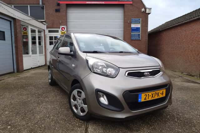 Kia Picanto (2012) thumbnail 1