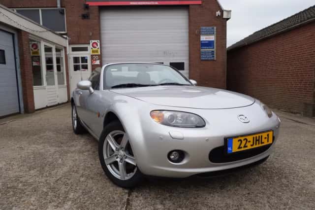 Mazda MX-5 (2009) thumbnail 1
