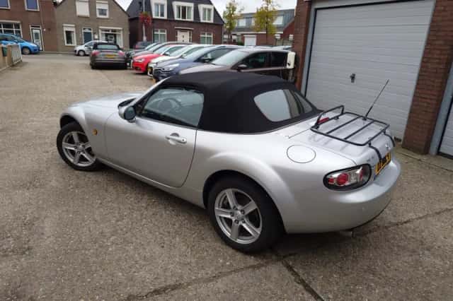 Mazda MX-5 (2009) thumbnail 5