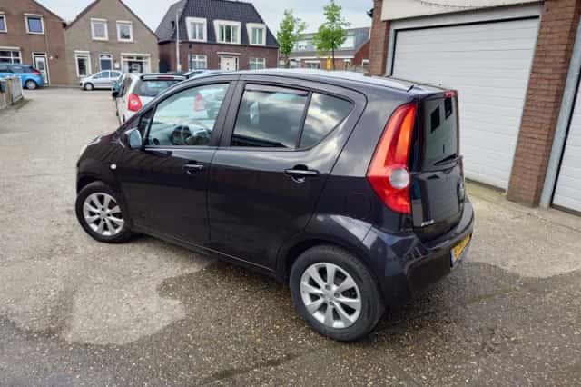 Opel Agila (2014) thumbnail 3