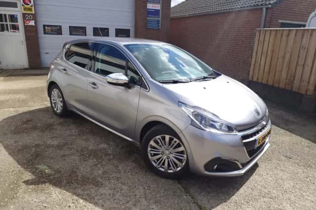 Peugeot 208 (2019) thumbnail 5