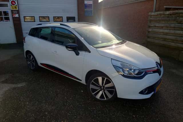 Renault Clio (2015) thumbnail 5