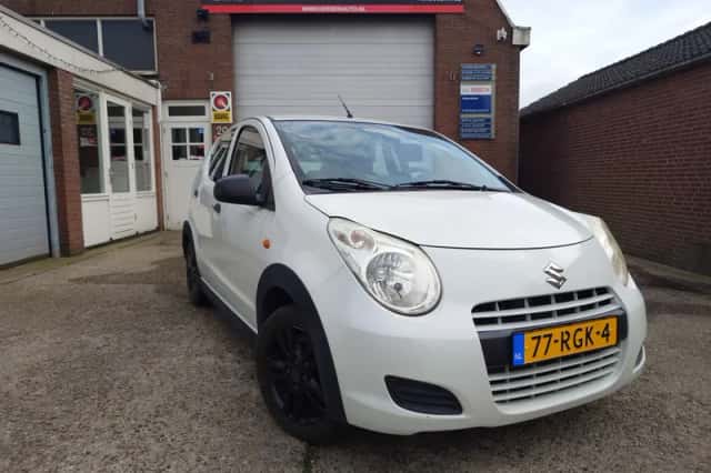 Suzuki Alto (2011) thumbnail 1