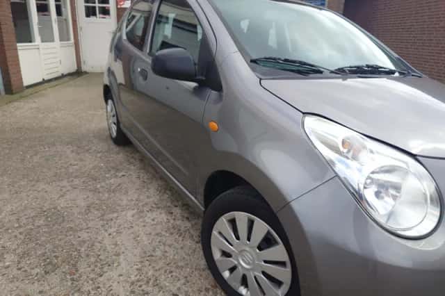 Suzuki Alto (2013) thumbnail 6
