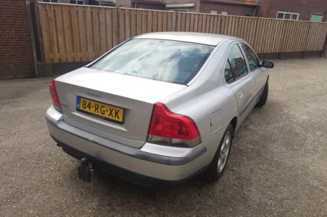 Volvo S60 (2005) thumbnail 4