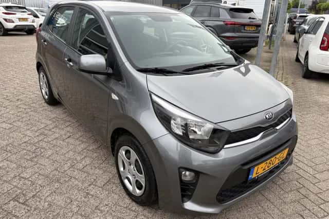 Kia Picanto (2021) thumbnail 2