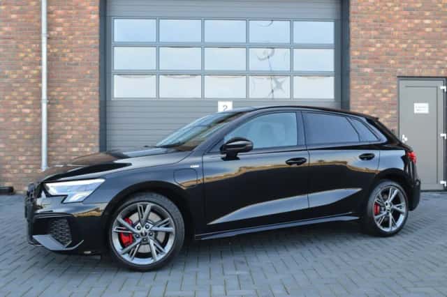 Audi A3 (2022) thumbnail 3