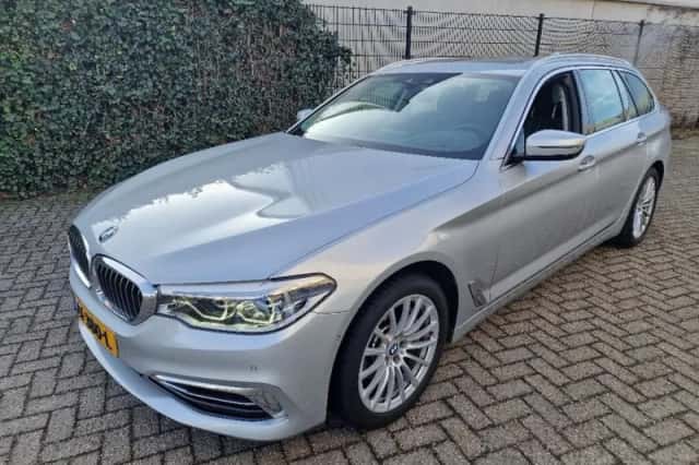 BMW 5-Serie (2018) thumbnail 2