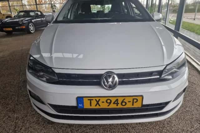 Volkswagen Polo (2018) thumbnail 6