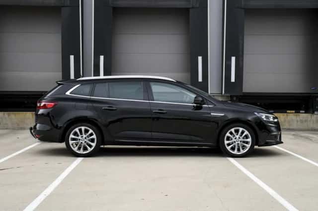 Renault Mégane (2018) thumbnail 4