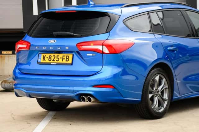 Ford Focus (2020) thumbnail 6